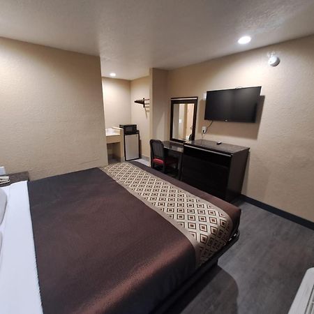American Inn I10 Rialto And Colton エクステリア 写真