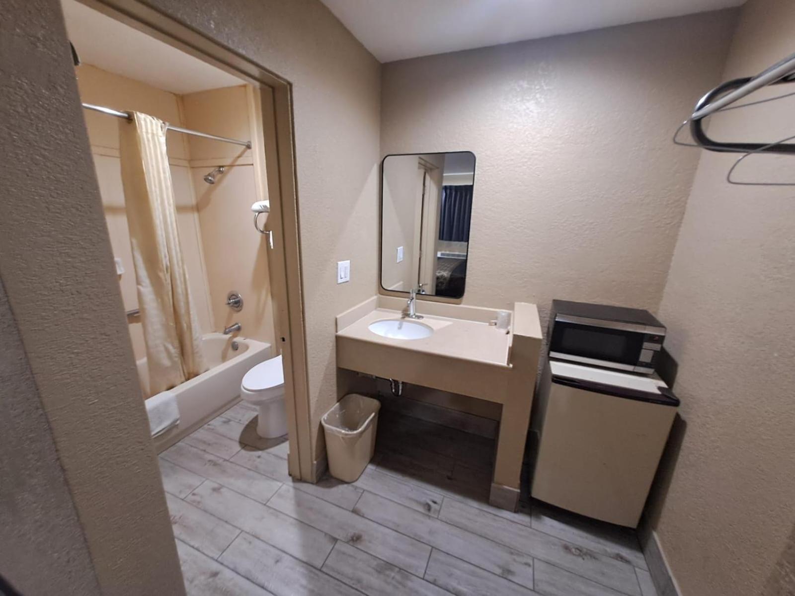 American Inn I10 Rialto And Colton エクステリア 写真